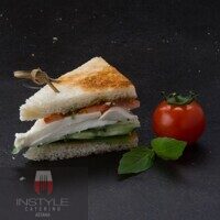 Мини сендвич с филе индейки